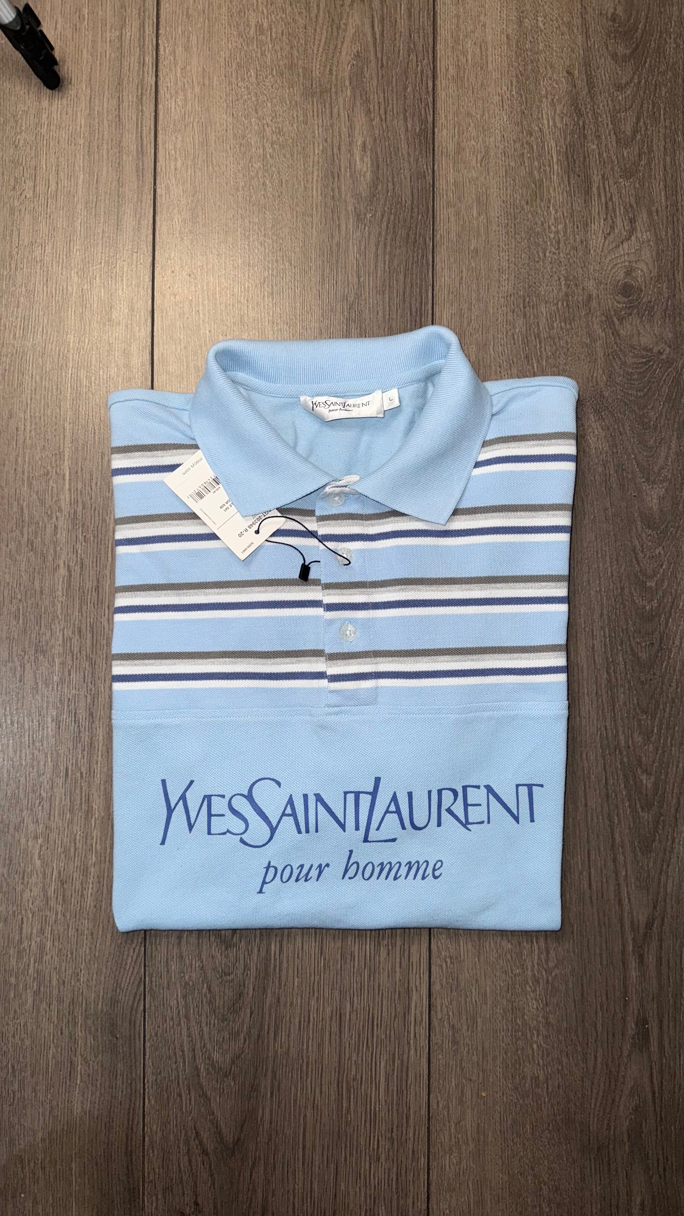 L PLAYERA YSL