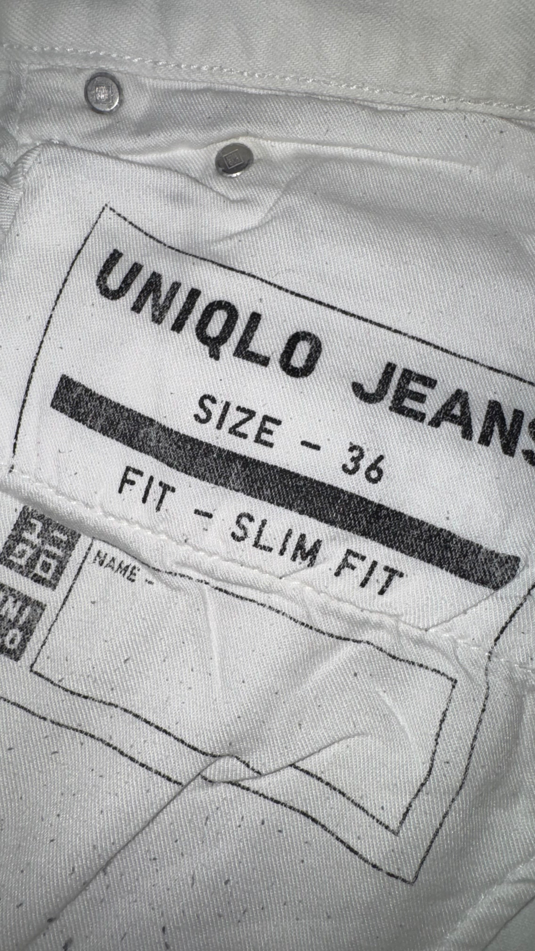 PANTALÓN UNIQLO