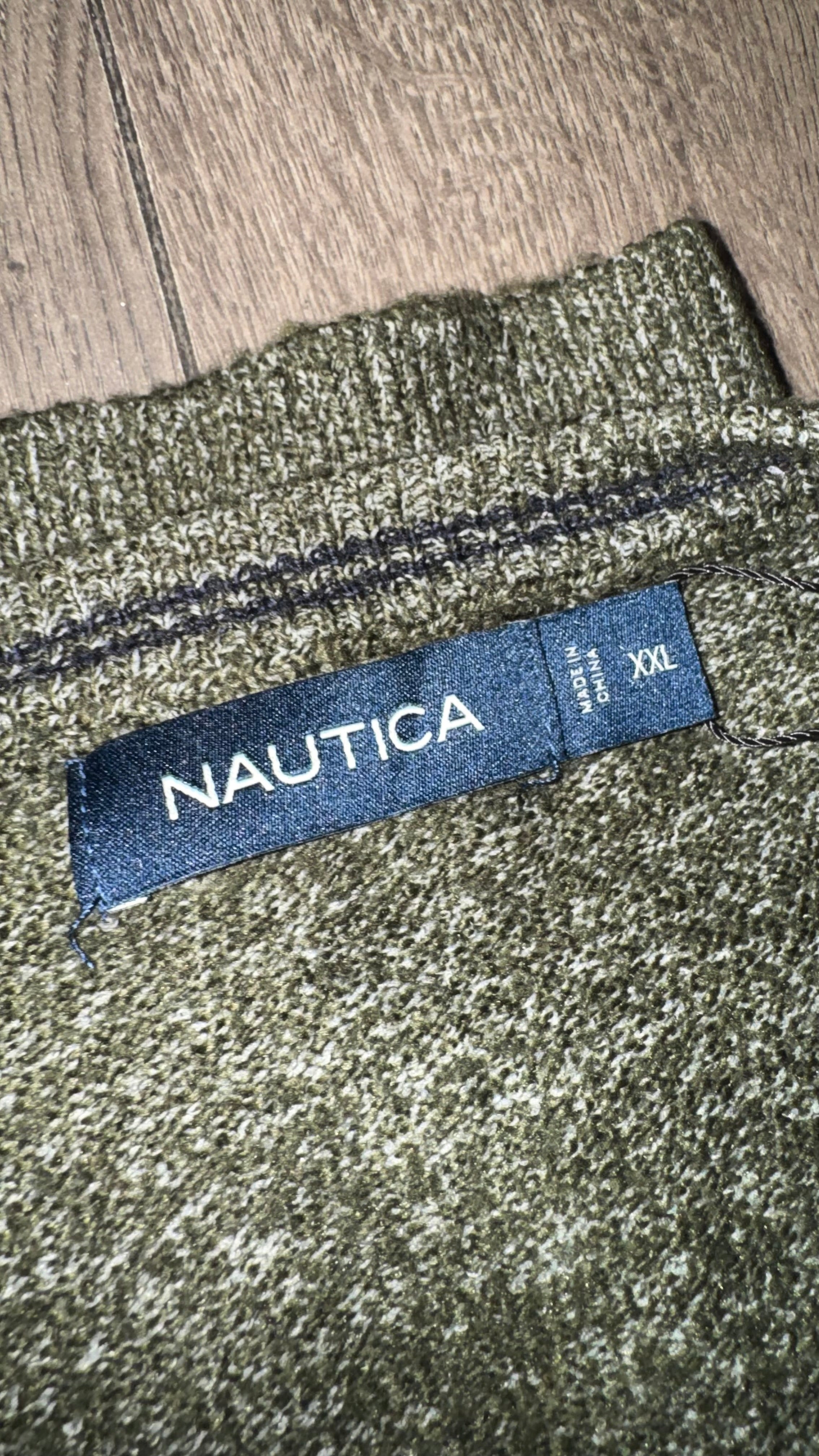 SUÉTER NÁUTICA