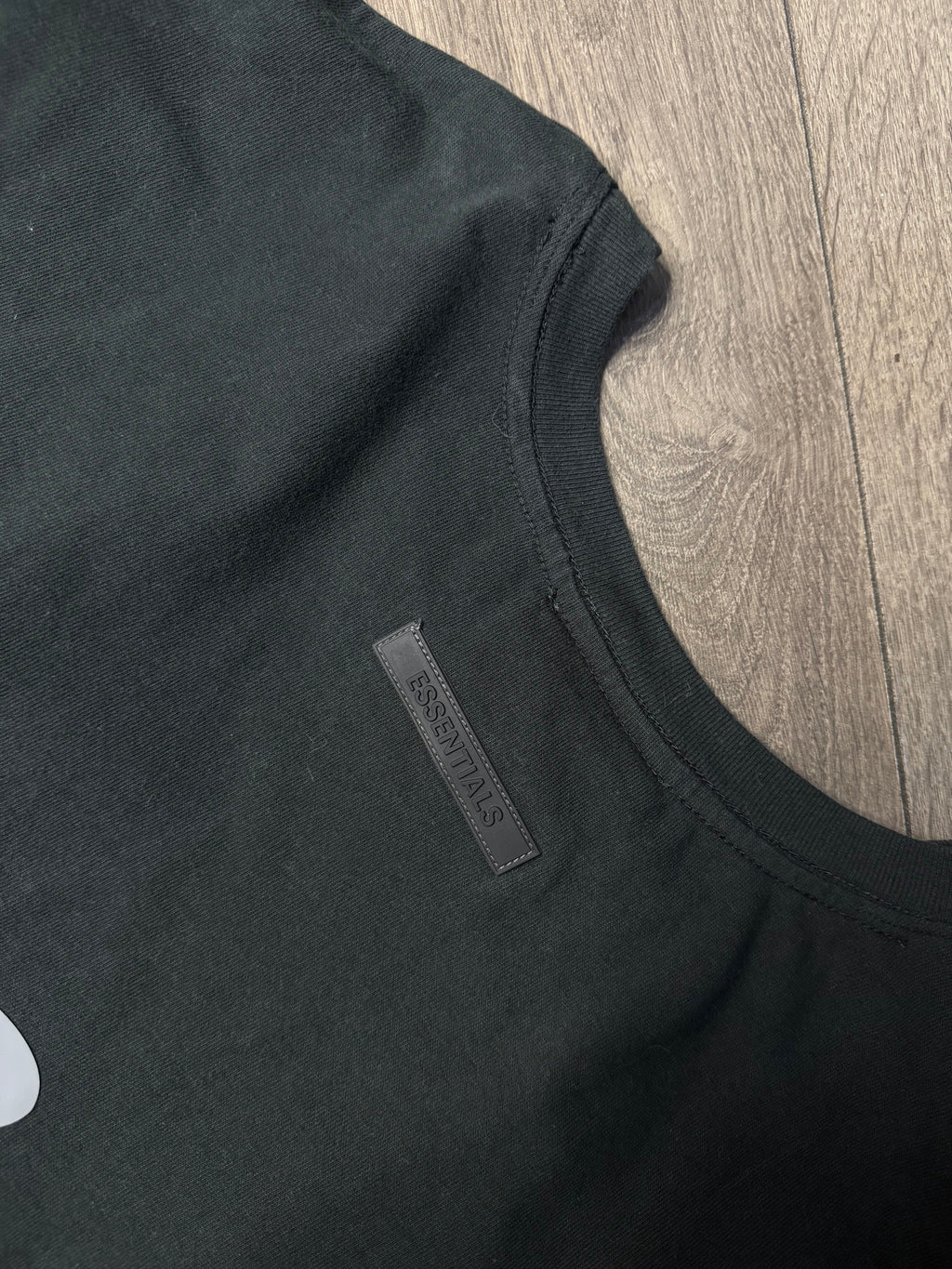 XL PLAYERA ESSENTIALS