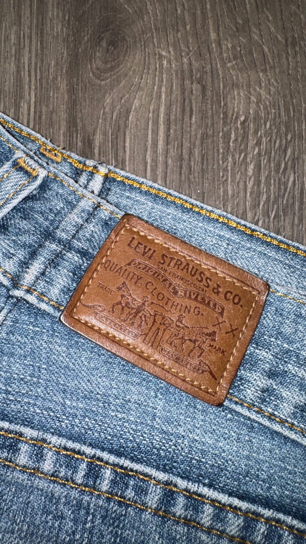 PANTALÓN LEVIS